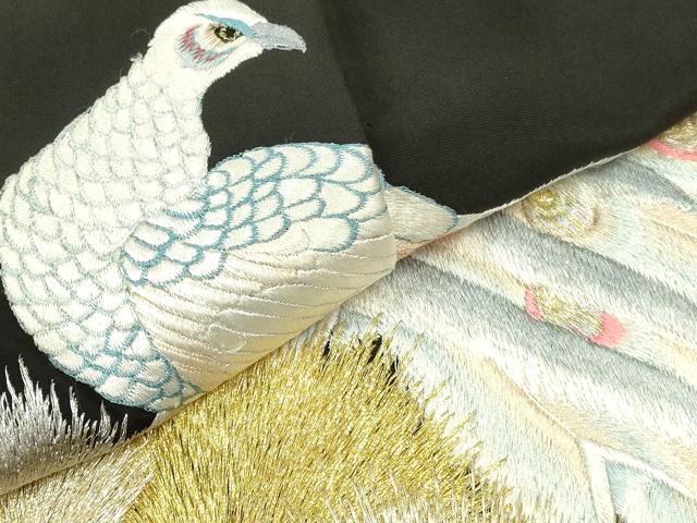 平和屋着物▼豪華黒留袖　総刺繍　孔雀松文　金銀糸　正絹　逸品　DABI5548op