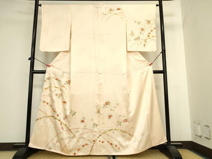 平和屋着物●銀座きしや　訪問着　駒刺繍　芝花文　金彩　正絹　逸品　DABI5564op