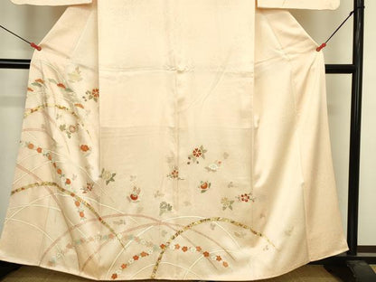 平和屋着物●銀座きしや　訪問着　駒刺繍　芝花文　金彩　正絹　逸品　DABI5564op