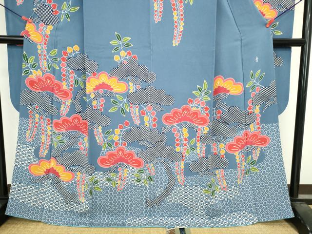 平和屋着物●和染紅型　栗山紅型　栗山吉三郎　振袖　雲取花文　鬼しぼ縮緬　正絹　逸品　DABI5569op