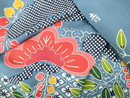 平和屋着物●和染紅型　栗山紅型　栗山吉三郎　振袖　雲取花文　鬼しぼ縮緬　正絹　逸品　DABI5569op