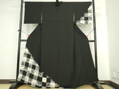 平和屋着物●訪問着　市松花文　黒地　鬼しぼ縮緬　正絹　逸品　DABI5571op