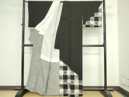 平和屋着物●訪問着　市松花文　黒地　鬼しぼ縮緬　正絹　逸品　DABI5571op