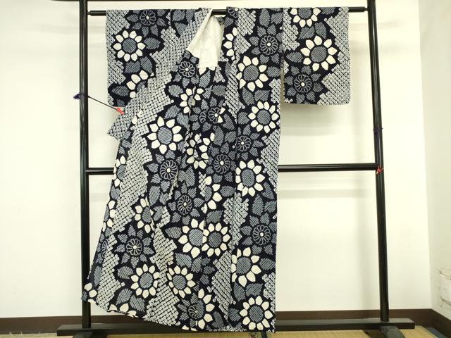 平和屋着物∴夏物　浴衣　有松鳴海絞り　舞花　綿　逸品　DABI5666op