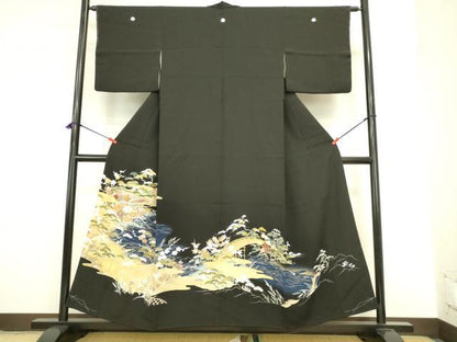 平和屋着物●創業460年・千總　黒留袖　駒刺繍　風景花松文　暈し染め　金彩　正絹　逸品　DABI5863op