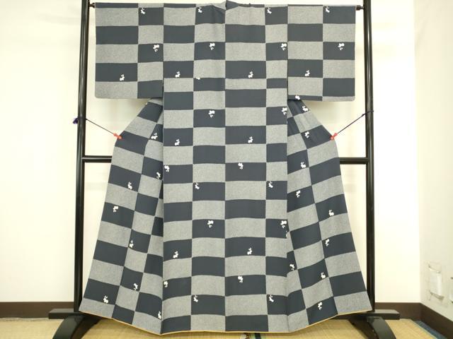 平和屋着物●上質な小紋　跳び兎　正絹　逸品　DABI5870op