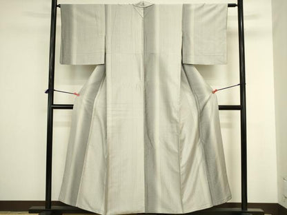 平和屋着物●上質なお召　間道　背抜き仕立て　正絹　逸品　DABI5871op