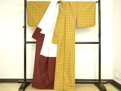 平和屋着物●本場黄八丈　平織　紬　格子　正絹　逸品　DABI5872op