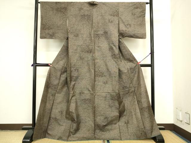 平和屋着物●本場大島紬　9マルキ　草葉文　正絹　逸品　DABI5883op