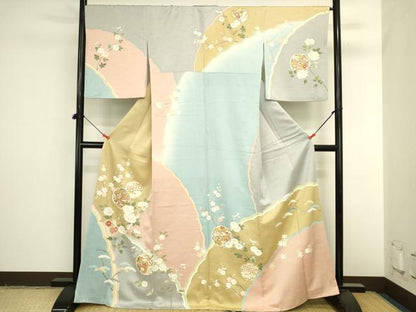 平和屋着物●訪問着　駒刺繍　枝梅　雪輪花文　暈し染め　金彩　正絹　逸品　DABI5894op