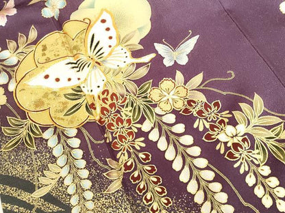 平和屋着物●豪華振袖　駒刺繍　舞蝶枝垂れ藤文　金彩　金通し地　正絹　逸品　DABI5912op