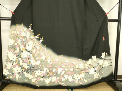平和屋着物●本加賀友禅作家　百貫華峰　黒留袖　花鳥文　暈し染め　正絹　逸品　未使用　DABI5924op