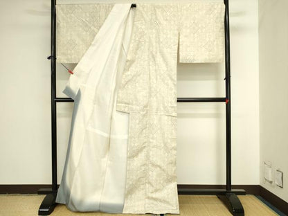 平和屋着物●本場大島紬　白大島　花菱文　ロング丈　正絹　逸品　DABI5933op