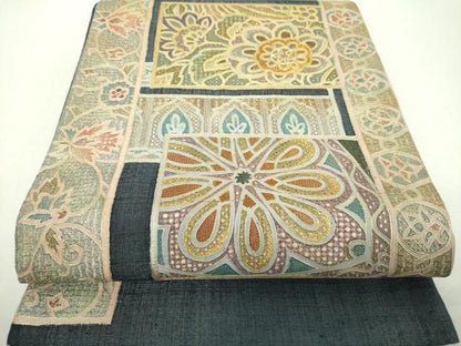 平和屋着物●中国三大刺繍　スワトウ　汕頭相良刺繍　総刺繍　太鼓柄袋帯　紬地　更紗花文　金銀彩　銀通し地　正絹　逸品　DABI6043ps