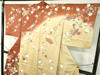 平和屋着物●訪問着　作家物　駒刺繍　地紙花文　暈し染め　金彩　正絹　逸品　DABI6399ps