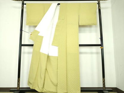 平和屋着物●上質な色無地　籠目地紋　抹茶色　正絹　逸品　DABI6428ps
