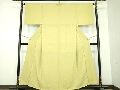 平和屋着物●上質な色無地　籠目地紋　抹茶色　正絹　逸品　DABI6428ps