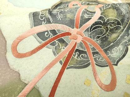平和屋着物▼太鼓柄袋帯　作家物　刺繍　鏡裏花文　金彩　金通し地　正絹　逸品　DABI6444ps