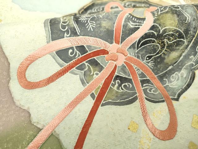 平和屋着物▼太鼓柄袋帯　作家物　刺繍　鏡裏花文　金彩　金通し地　正絹　逸品　DABI6444ps
