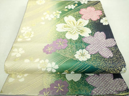 平和屋着物▼六通柄袋帯　舞桜　金糸　正絹　逸品　DABI6542ps
