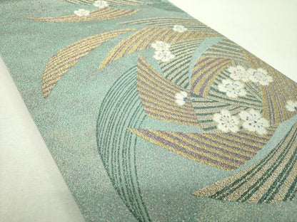平和屋着物▼六通柄袋帯　舞桜　金糸　正絹　逸品　DABI6550ps