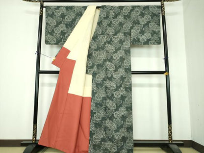 平和屋着物●上質な小紋　紬地　型染　桐　亀甲花文　正絹　逸品　DABI6607ps