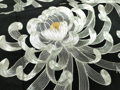 平和屋着物●国際的伝統工芸作家　十二代・藤林徳扇　苑寿　黒留袖　総駒刺繍　乱菊　金銀糸　正絹　逸品　DABI6627ps