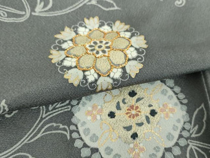 平和屋着物●訪問着　駒刺繍　正倉院花文　金彩　金通し地　正絹　逸品　DABI6649ps