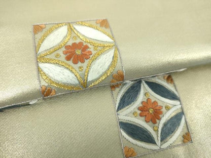 平和屋着物▼九寸名古屋帯　総刺繍　七宝花文　金糸　正絹　逸品　DABI6697ps