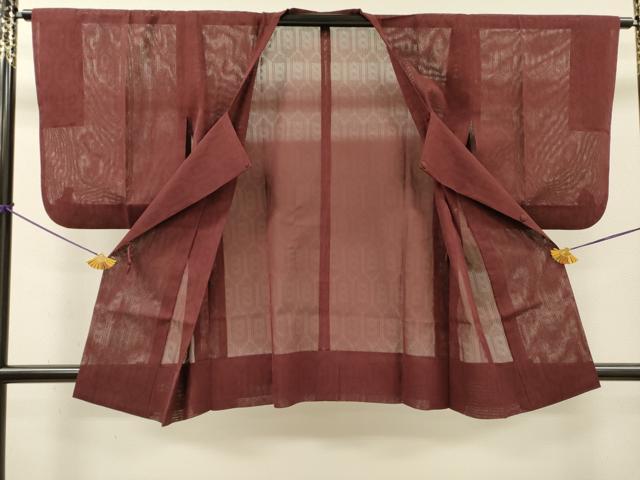 平和屋着物▽道行コート　スリーシーズン　春夏秋　塵除け　亀甲文　暗紅色　正絹　逸品　DABI7024fe