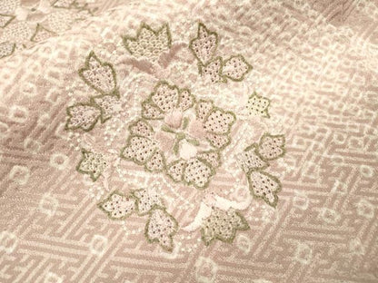 平和屋着物▼中国三大刺繍　スワトウ刺繍　汕頭刺繍　訪問着　絞り　正倉院　金糸　正絹　逸品　DABI7062fe