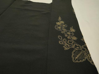 平和屋着物●豪華黒留袖　作家物　駒刺繍　吉祥花文　金糸　正絹　逸品　DABI7063fe