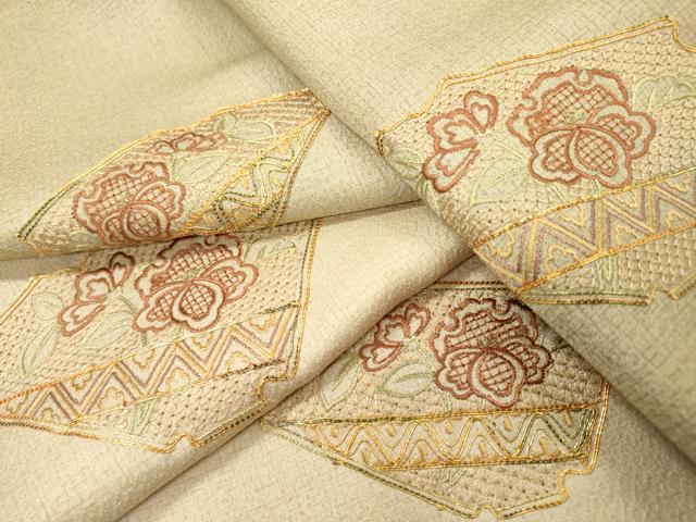 平和屋着物▼中国三大刺繍　スワトウ刺繍　汕頭刺繍　総刺繍　訪問着　破れ色紙花文　暈し染　金糸　正絹　逸品　DABI7097fe