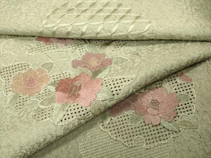 平和屋着物▼中国三大刺繍　スワトウ刺繍　汕頭刺繍　総刺繍　訪問着　雪輪花文　暈し染　正絹　逸品　DABI7312fe