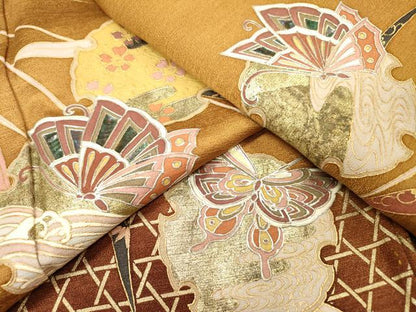 平和屋着物▼訪問着　螺鈿　雪輪舞蝶笹文　暈し染　金銀彩　正絹　逸品　DABI7350fe