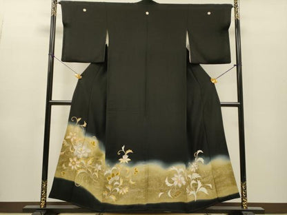 平和屋着物▼豪華黒留袖　刺繍　花唐草文　暈し染　金銀糸　正絹　逸品　DABI7368fe