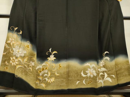 平和屋着物▼豪華黒留袖　刺繍　花唐草文　暈し染　金銀糸　正絹　逸品　DABI7368fe