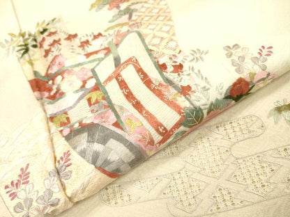 平和屋着物●中国三大刺繍　スワトウ刺繍　汕頭刺繍　相良刺繍　総刺繍　訪問着　御所車短冊花文　暈し染　正絹　逸品　DABI7383fe