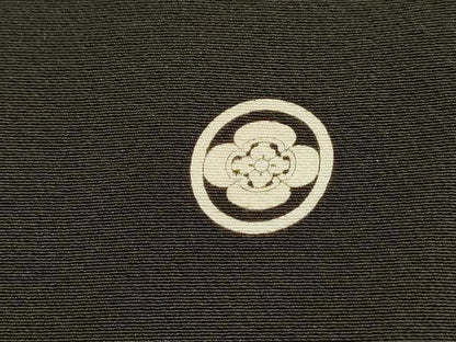 平和屋着物▼豪華黒留袖　刺繍　群鳥　暈し染　正絹　逸品　DABI7401fe