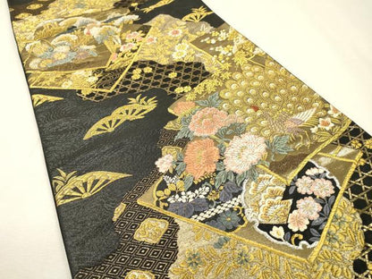 平和屋着物▼六通柄袋帯　冊子孔雀花文　黒地　金銀糸　正絹　逸品　DABI7463fe