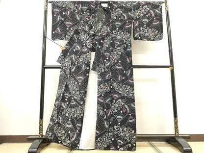 平和屋着物∴夏物　浴衣　有松鳴海絞り　扇面花文　黒地　綿　逸品　DABI8558cd