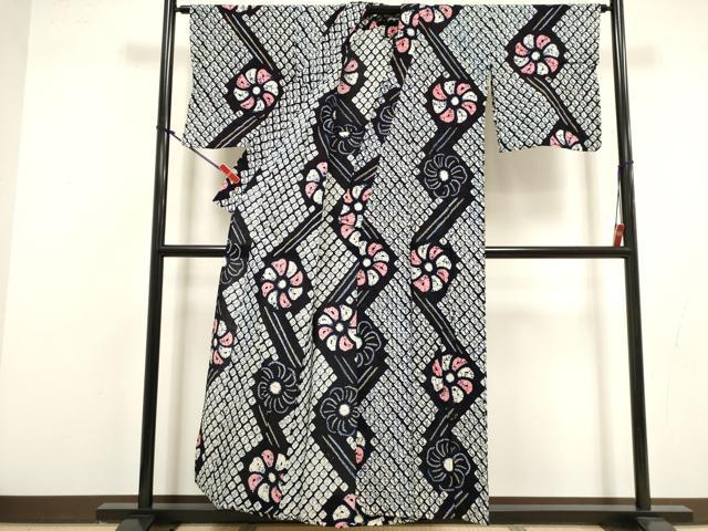 平和屋着物∴夏物　浴衣　有松鳴海絞り　流水花文　綿　逸品　DABI8601cd