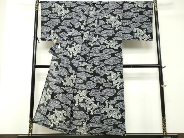 平和屋着物∴夏物　男性　小紋・浴衣兼用　龍　瑞雲　黒地　綿麻　逸品　未使用　DABI8669cd