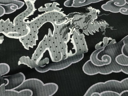 平和屋着物∴夏物　男性　小紋・浴衣兼用　龍　瑞雲　黒地　綿麻　逸品　未使用　DABI8669cd