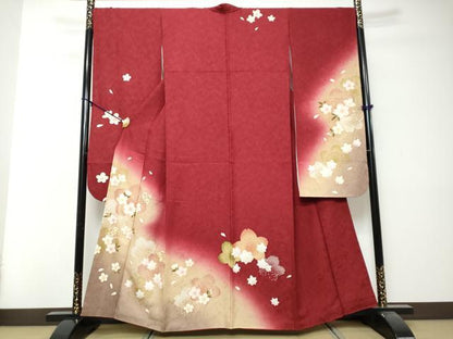 平和屋着物●豪華振袖　駒刺繍　舞桜文　暈し染め　金彩　正絹　逸品　DABI9009ud