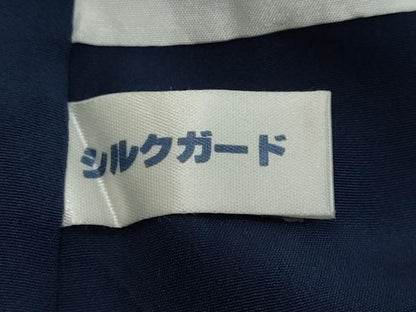 平和屋着物●上質な小紋　藍　型染め　流水草花籬文　鬼しぼ縮緬　正絹　逸品　DABI9026ud