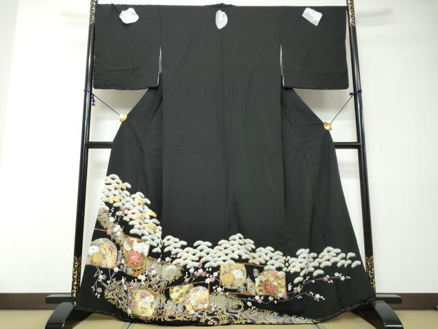 平和屋着物●豪華黒留袖　駒刺繍　草花屏風文　暈し染め　金銀彩　正絹　逸品　DABI9028ud