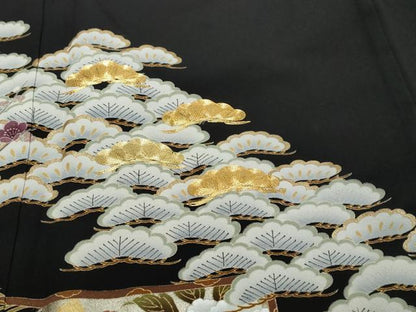 平和屋着物●豪華黒留袖　駒刺繍　草花屏風文　暈し染め　金銀彩　正絹　逸品　DABI9028ud