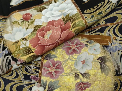 平和屋着物●豪華黒留袖　駒刺繍　草花屏風文　暈し染め　金銀彩　正絹　逸品　DABI9028ud