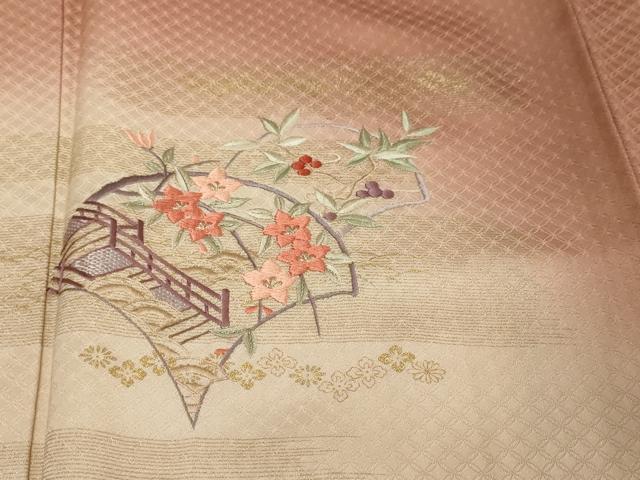 平和屋着物●訪問着　刺繍　渡橋草花文　暈し染め　金彩　正絹　逸品　DABI9046ud